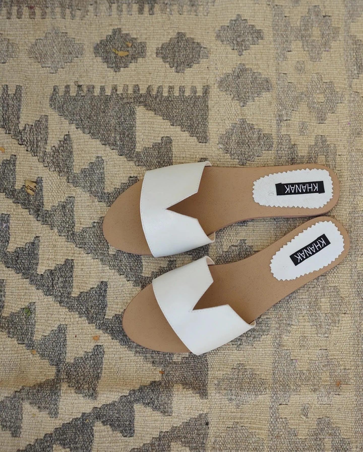White V - Cut Leather Slide -