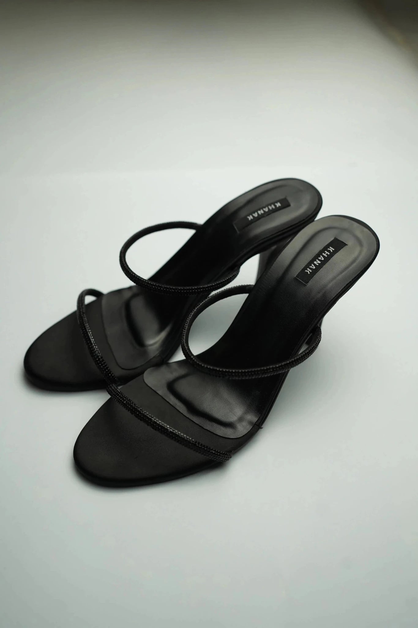 MESH KITTEN HEELS - BLACK - 