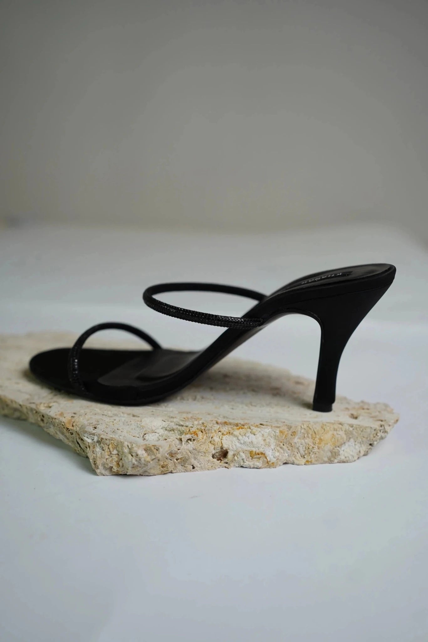 MESH KITTEN HEELS - BLACK - 