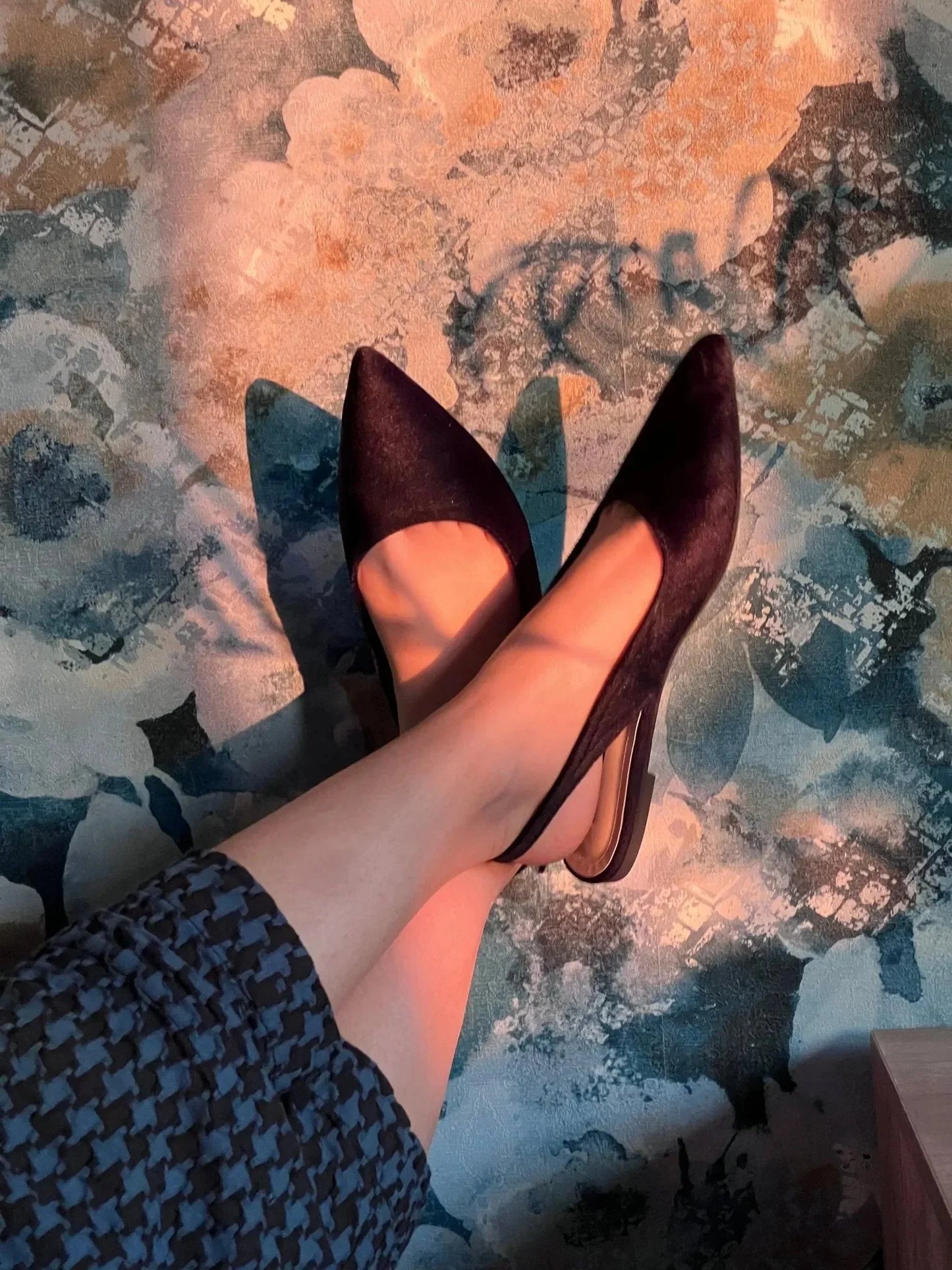 Pointed Toe Slingback Flats - 